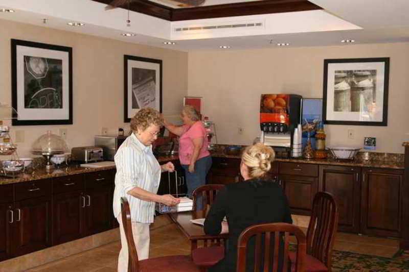 Hampton Inn Titusville/I-95 Kennedy Space Center Restaurant photo